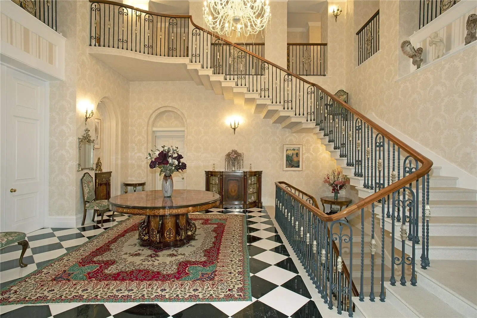 Gallery photo 5