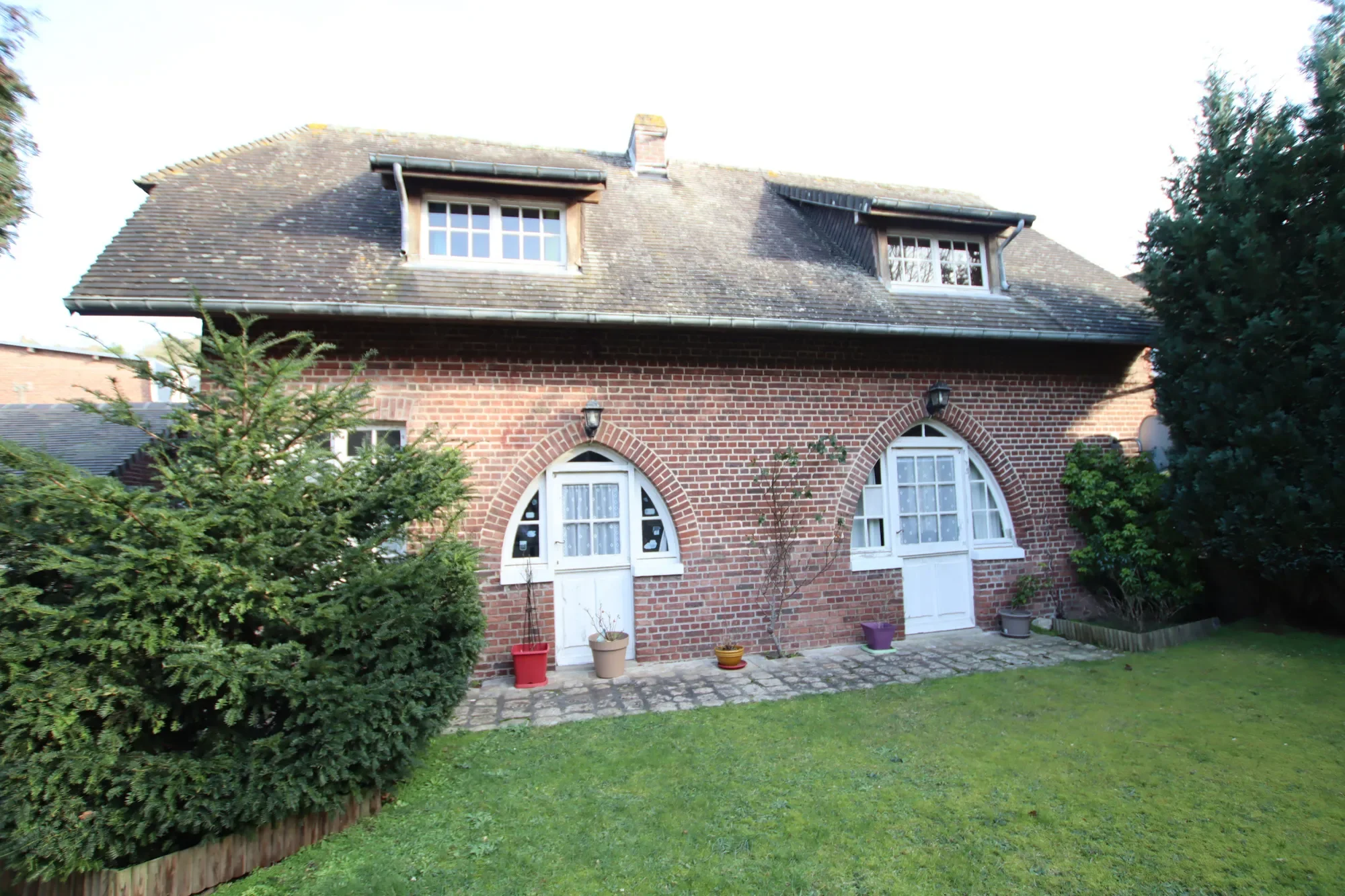 Veules-les-Roses, Normandy, France. - Photo 3