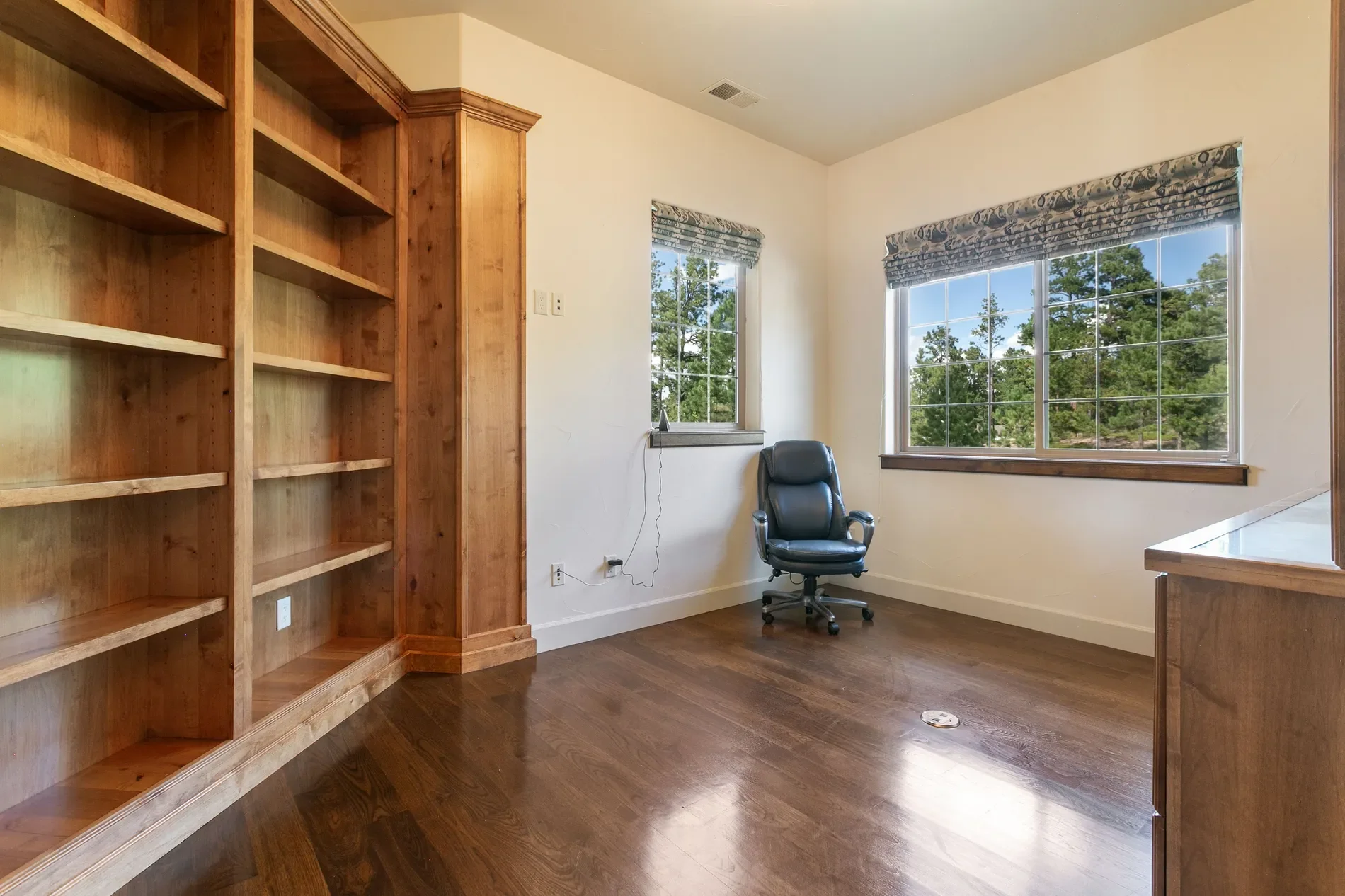 4455 Foxchase Way , Colorado Springs, CO 80908, Colorado Springs, Colorado, United States. - Photo 11