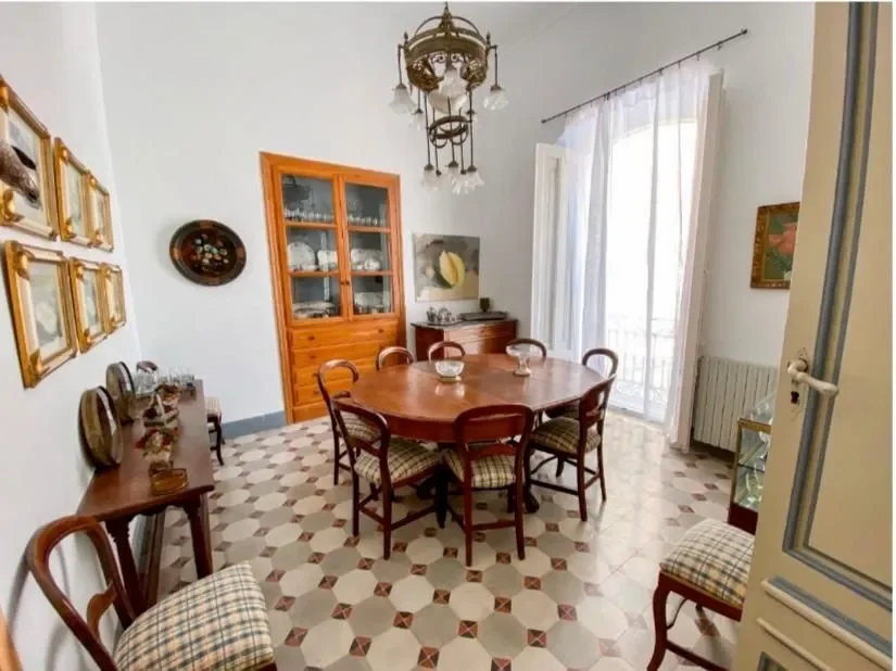 Gallery photo 8