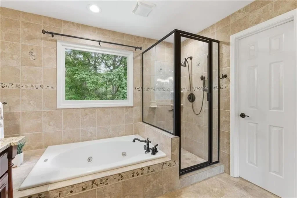 535 Tumbling Creek Drive, Alpharetta, Georgia, United States. - Photo 23