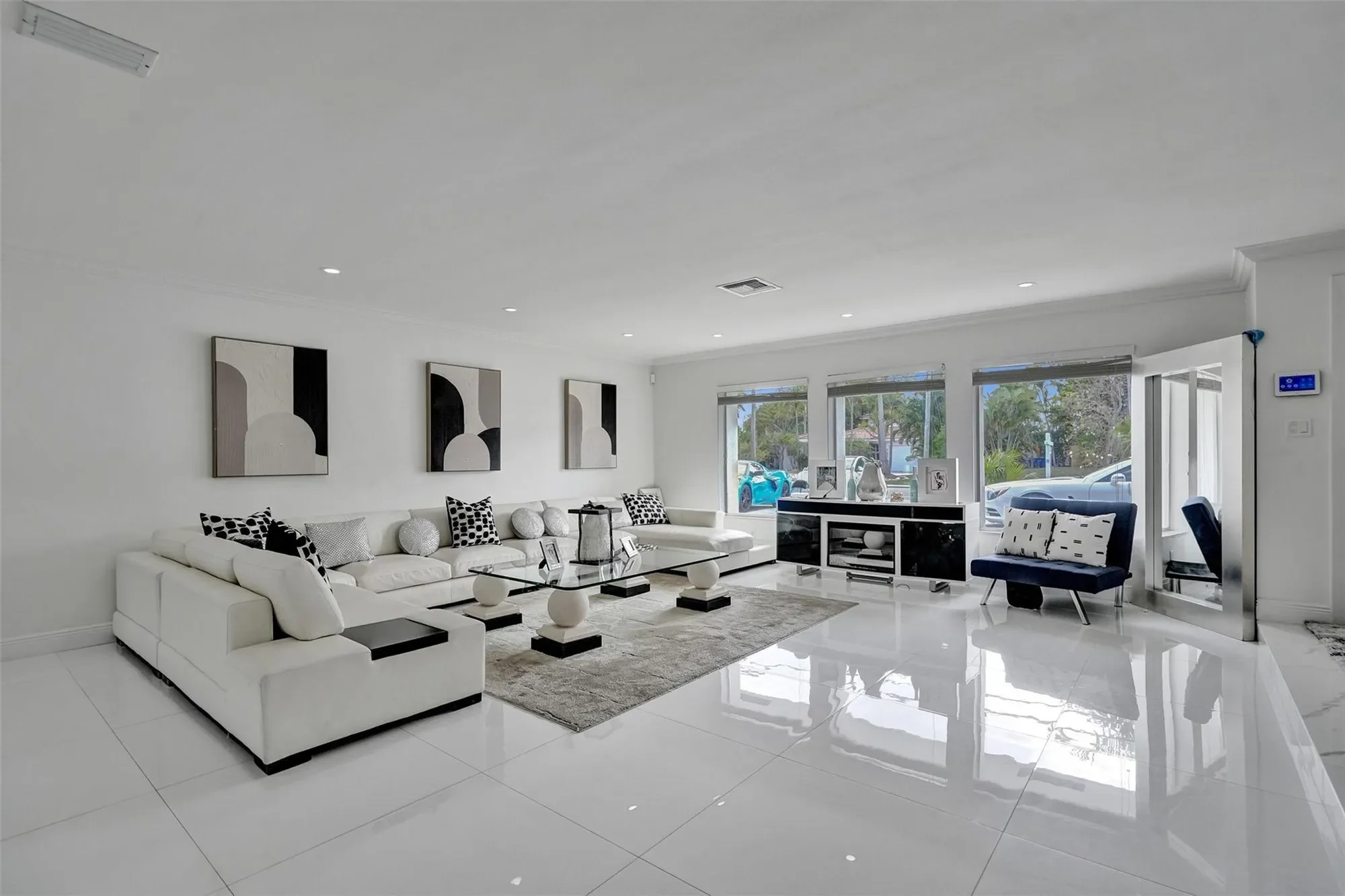 Gallery photo 9