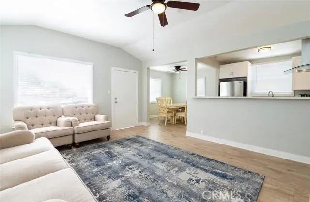 1241 W 89th st, Los Angeles, CA 90044, Los Angeles, California, United States. - Photo 11