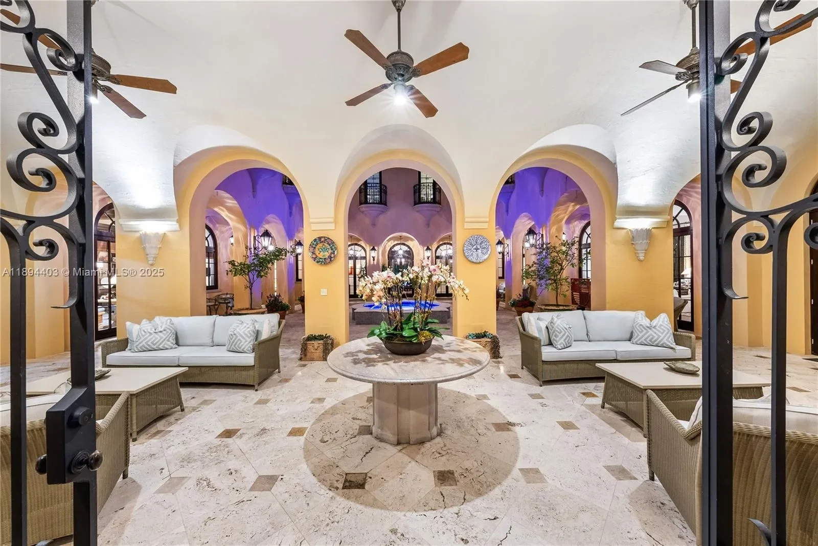 50 Casuarina Concourse, Miami, Florida, United States. - Photo 39