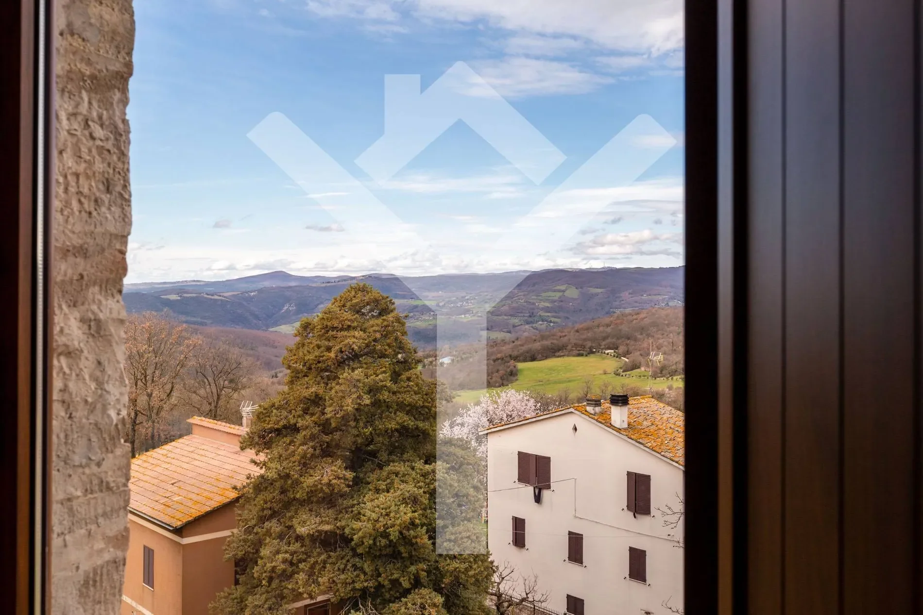 Todi Localita Izzalini, Izzalini, Umbria, Italy. - Photo 29