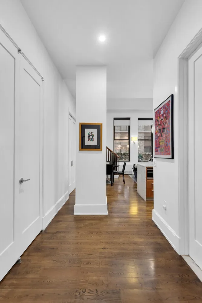 260 PARK AVE S, New York, New York, United States. - Photo 9