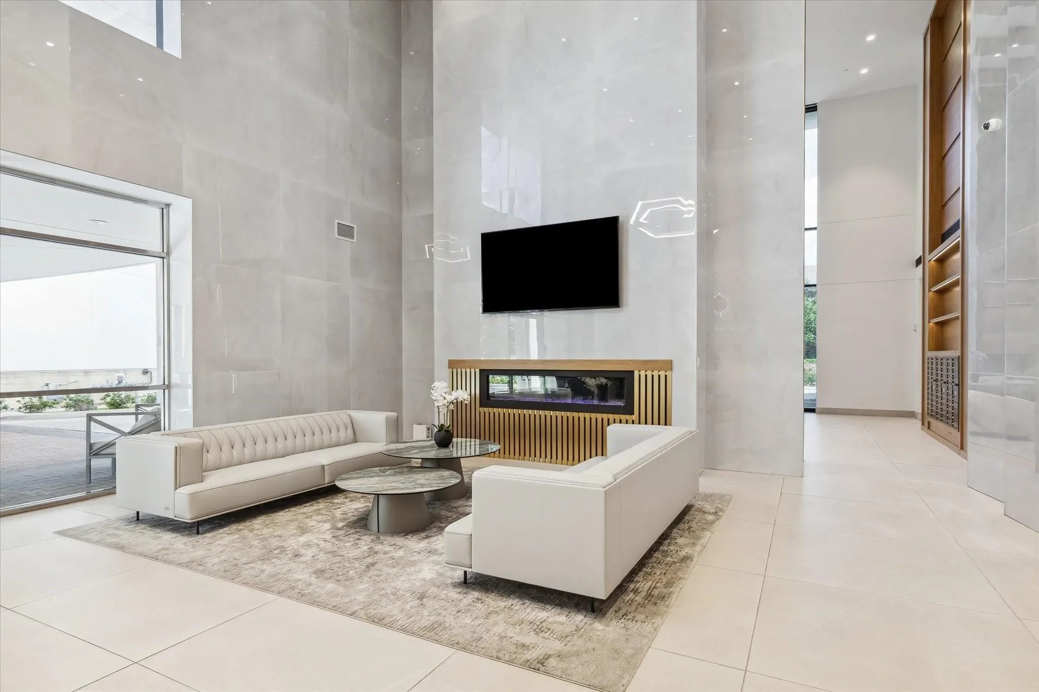 1701 Hermann Drive Drive 27CE, Houston, Texas, United States. - Photo 35
