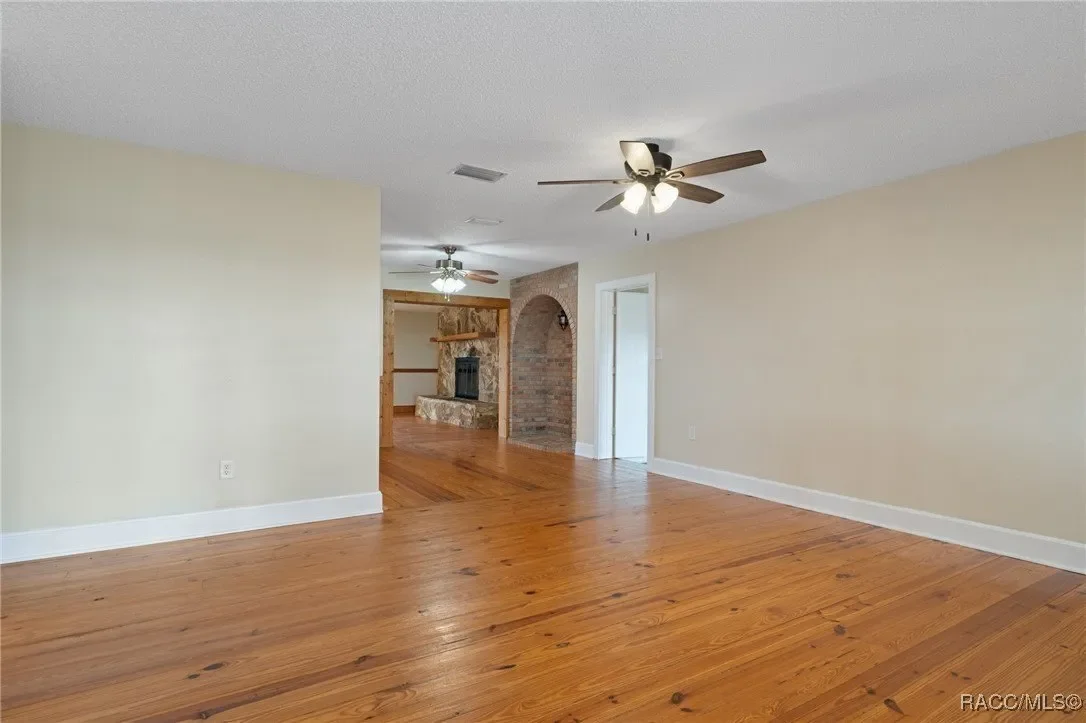 5419 E Stage Coach Trail, Floral City, FL 34436, Floral City, Florida, United States. - Photo 21