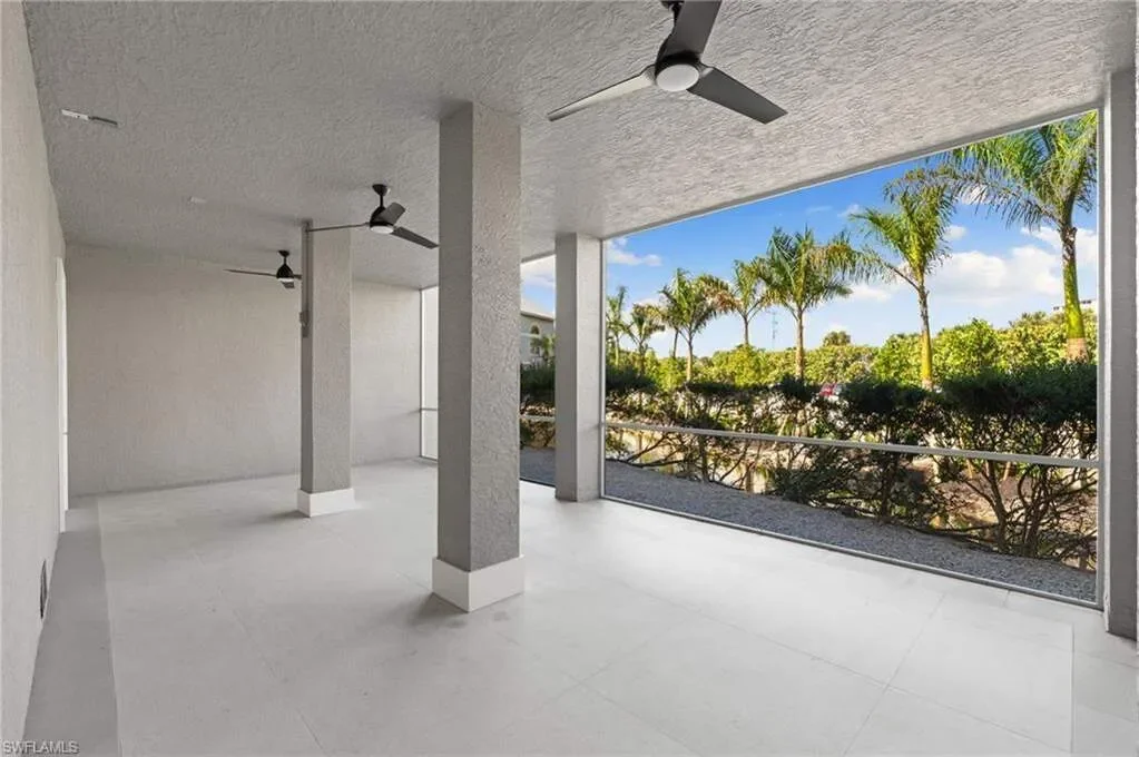 121 Barefoot, #16, Bonita Springs, FL, 34134, USA, Bonita Springs, Florida, United States. - Photo 18