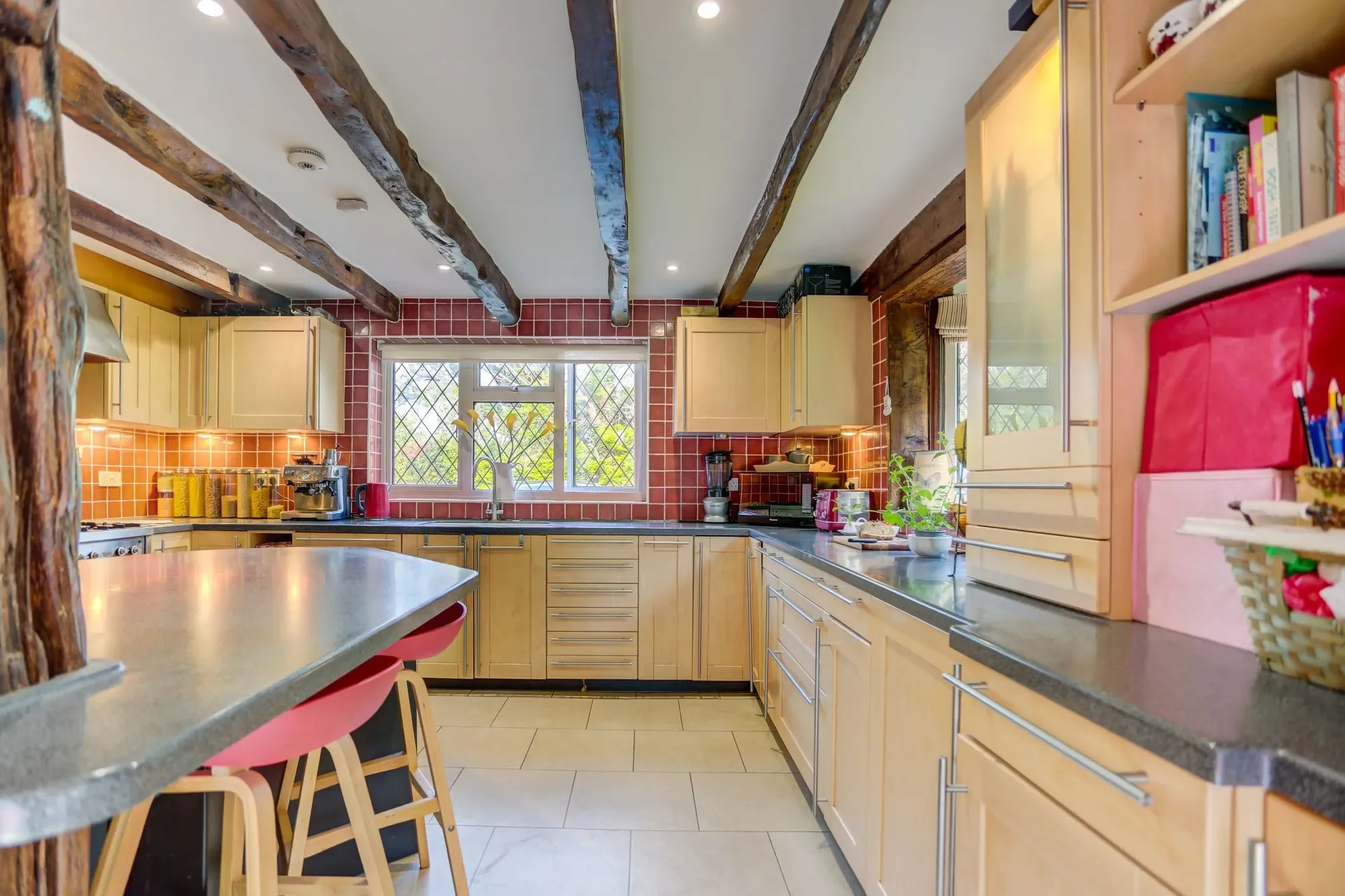 Small Dole, Henfield, Henfield, England, United Kingdom. - Photo 6