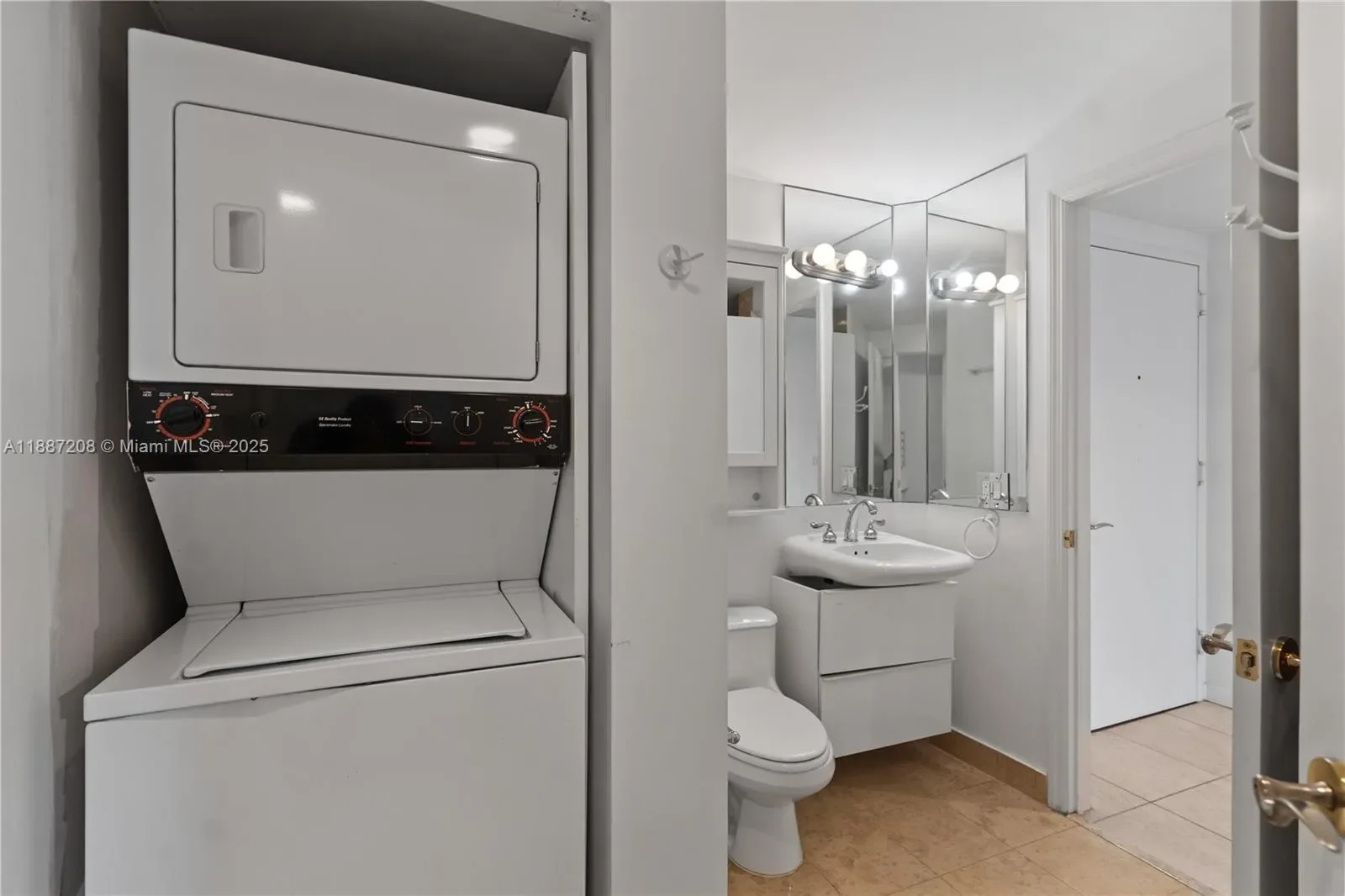 4779 Collins Ave 506, Miami Beach, Florida, United States. - Photo 24