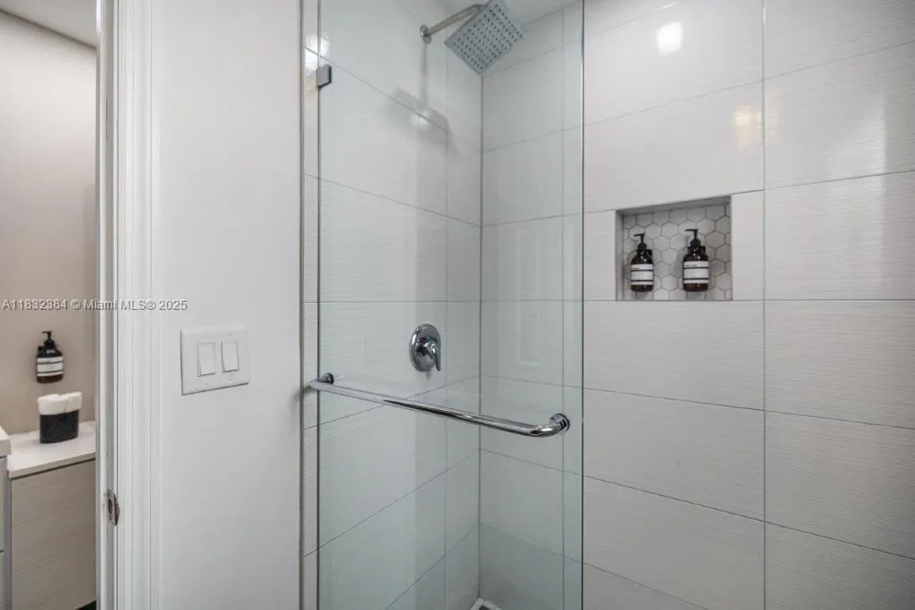 505 SE 20th St, Fort Lauderdale, Florida, United States. - Photo 61