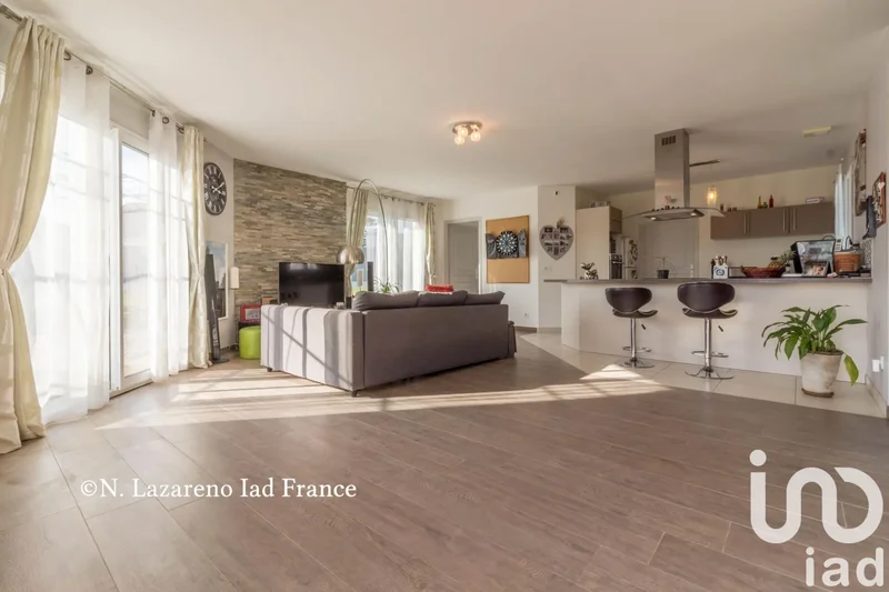 Marigny-les-Usages, Centre-Val de Loire, France. - Photo 9