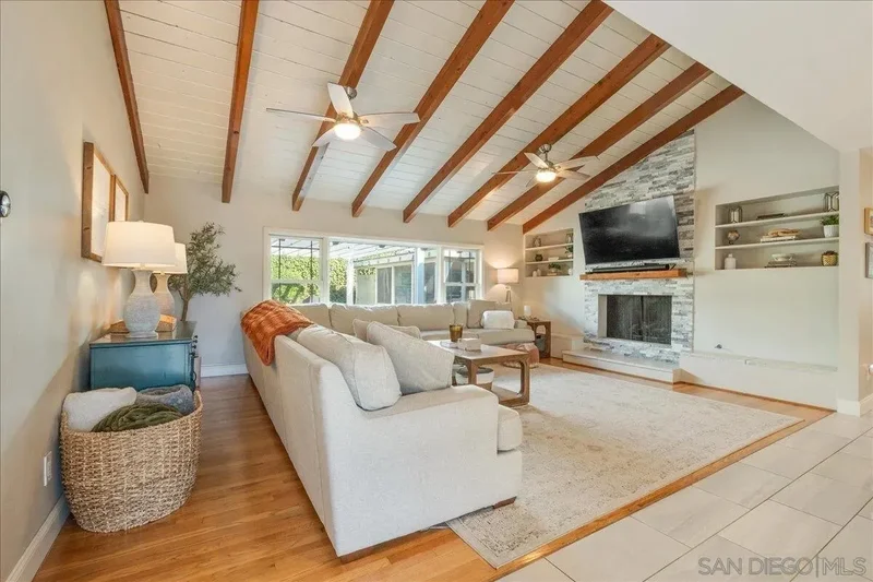 5924 Lancaster, San Diego, California, United States. - Photo 8