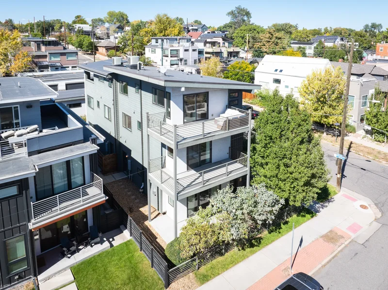 Experience The Best Of Denver Living In This Contemporary Lo Hi Townhome