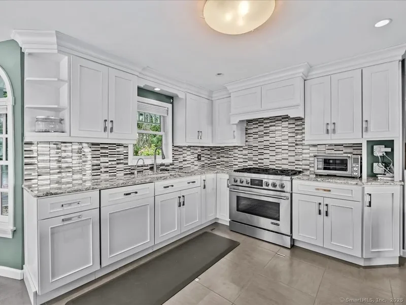 50 & 61 Grove Way, Clinton, CT, 06413, USA, Clinton, Connecticut, United States. - Photo 9