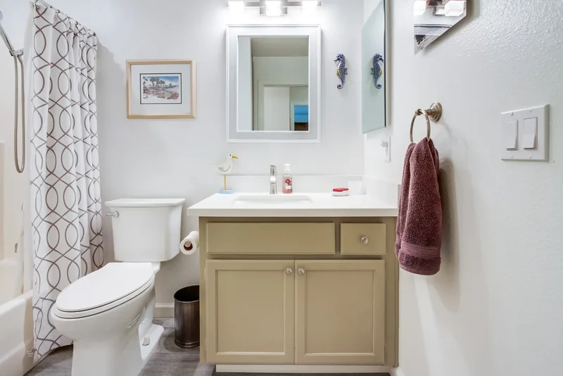 4867 Meadowbrook Drive , Oceanside, CA 92056, Oceanside, California, United States. - Photo 41
