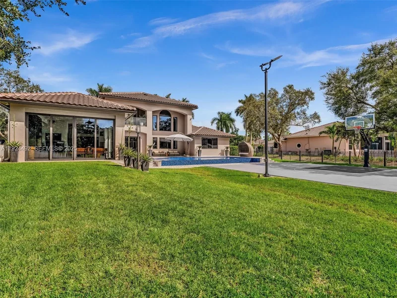1021 NW 115th Ave, Plantation, Florida, United States. - Photo 66