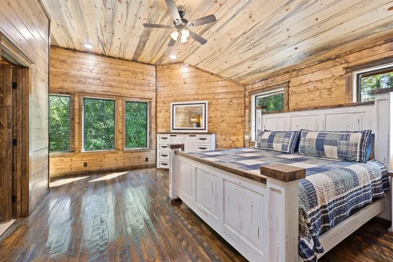 165 N Bear Hickory Trail, Broken Bow, OK 74728, Broken Bow, Oklahoma, United States. - Photo 17