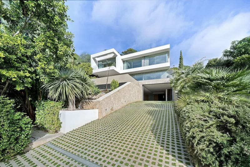 Spacious Villa with Sea Views South West Mallorca