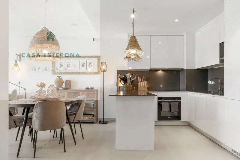 Avenida del Arte, 35,  Estepona,  Estepona Golf,  Bajo, Estepona, Andalusia, Spain. - Photo 19