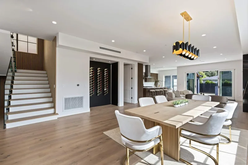 908 Rosecrans Avenue , Manhattan Beach, CA 90266, Manhattan Beach, California, United States. - Photo 39