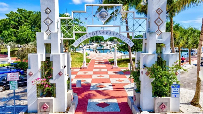 624 GOODRICH AVENUE, Sarasota, Florida, United States. - Photo 31