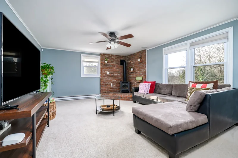 57 Creeping Hemlock Drive, Norwalk, CT 06851, Norwalk, Connecticut, United States. - Photo 11