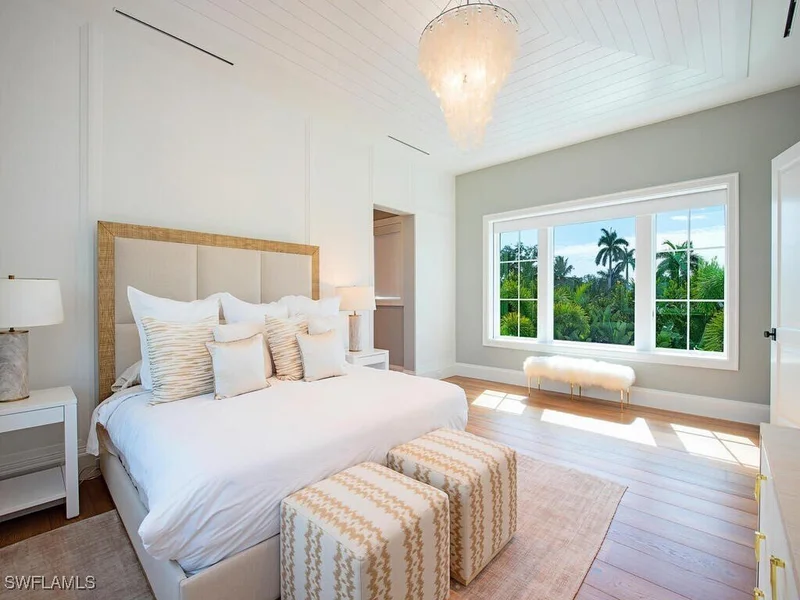1675 Gordon Drive, Naples, Florida, United States. - Photo 14