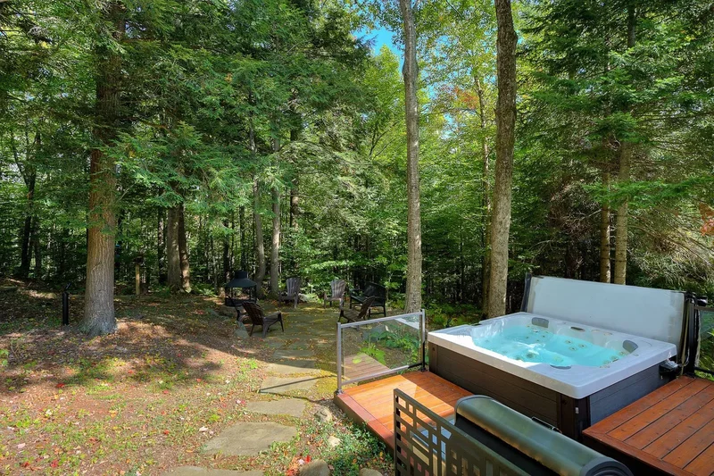 18 Rue des Mélilots, Austin, Quebec, Canada. - Photo 37