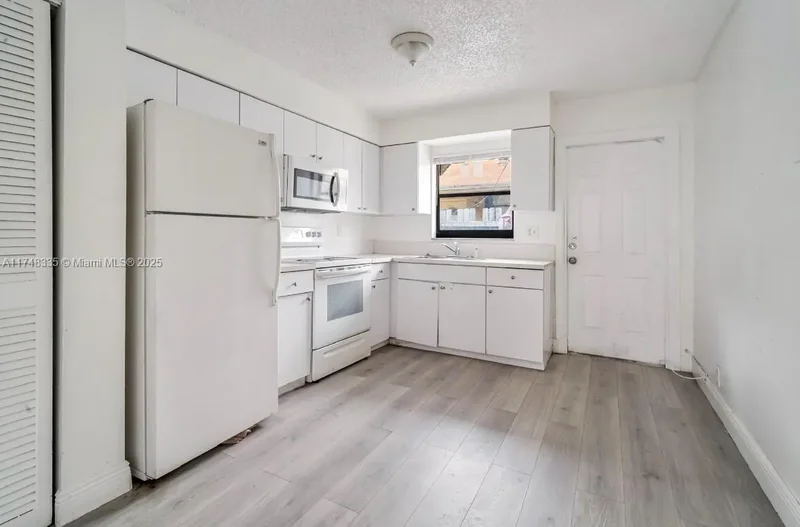 4030 SW 19th St, Miramar, Florida, United States. - Photo 7