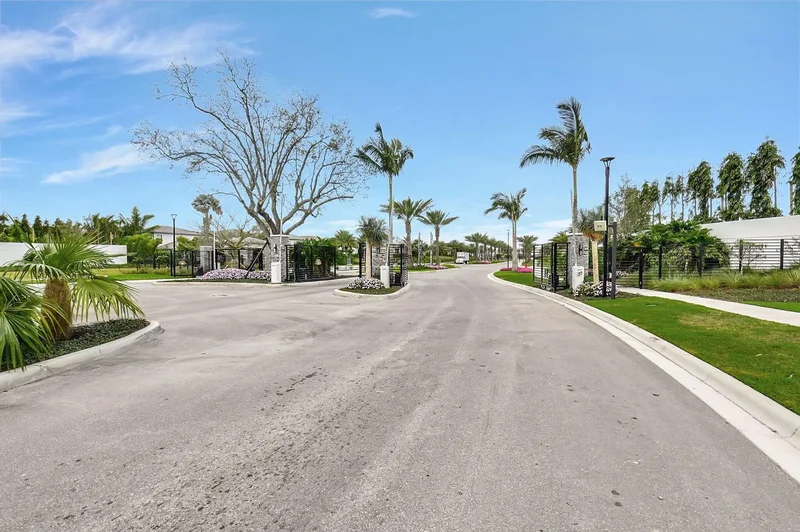 8284 Royal County Down Road, Boca Raton, FL 33434, Boca Raton, Florida, United States. - Photo 61