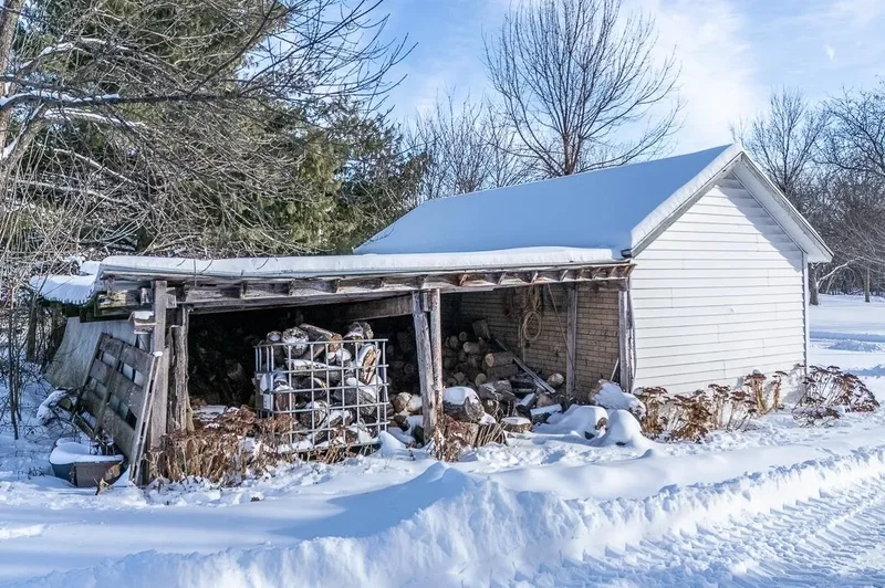 E8130 Flease Road , 2, New London, WI 54961-8021, New London, Wisconsin, United States. - Photo 4