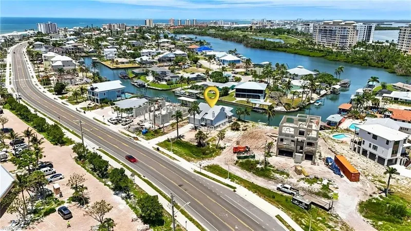 8363, Fort Myers Beach, Florida, United States. - Photo 30