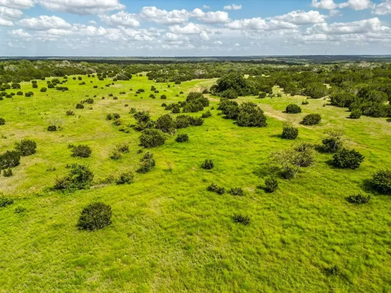 1220 County Road 225, Briggs, TX 78608, Briggs, Texas, United States. - Photo 5