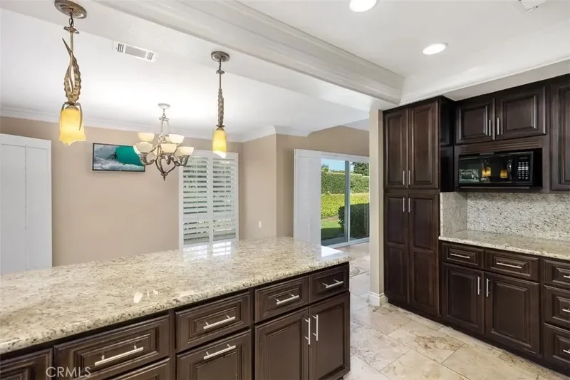 5011 Duverney, Laguna Woods, California, United States. - Photo 15
