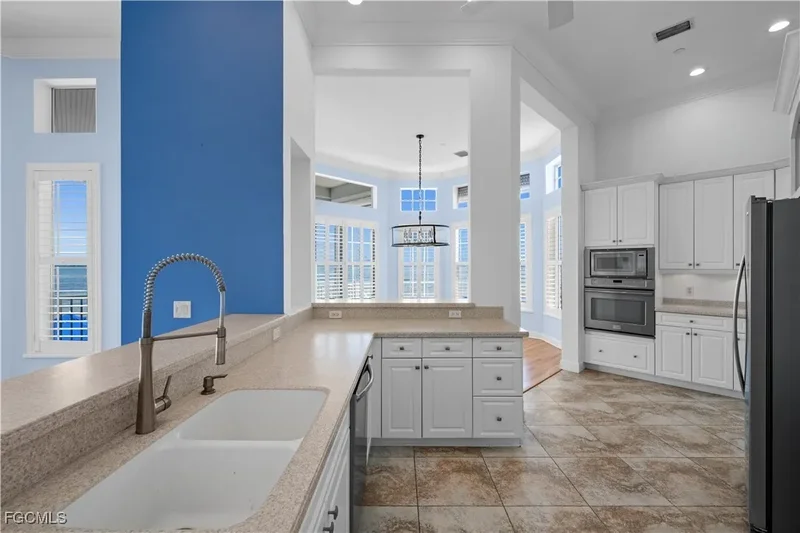 2272 Macadamia Lane, St James City, FL 33956, Saint James City, Florida, United States. - Photo 13