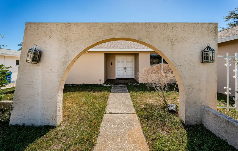755 Capri Blvd, Treasure Island, FL 33706, St. Pete Beach, Florida, United States. - Photo 9