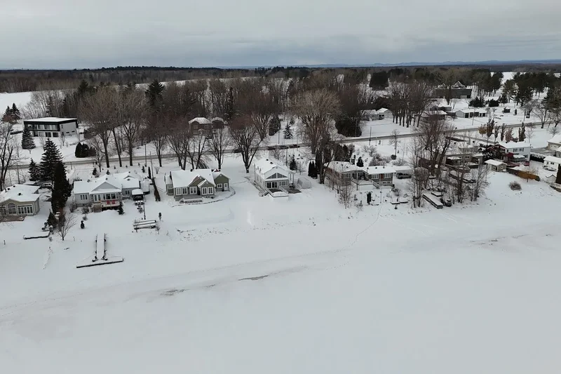 1541 Grande-Côte, Sainte-Geneviève-de-Berthier, QC J0K1A0, Berthierville, Quebec, Canada. - Photo 6