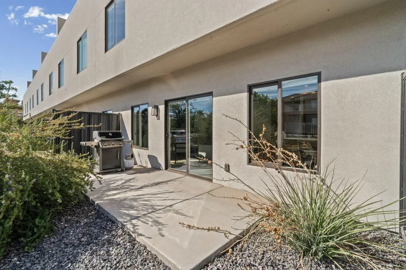 1143 S GAP CANYON Parkway #6, St. George, Utah, United States. - Photo 23