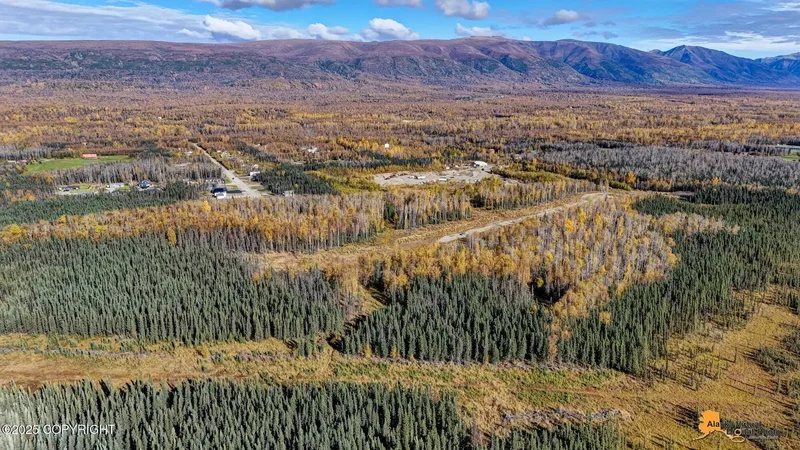 4603 N Pittman Road, Wasilla, AK 99623, Wasilla, Alaska, United States. - Photo 6