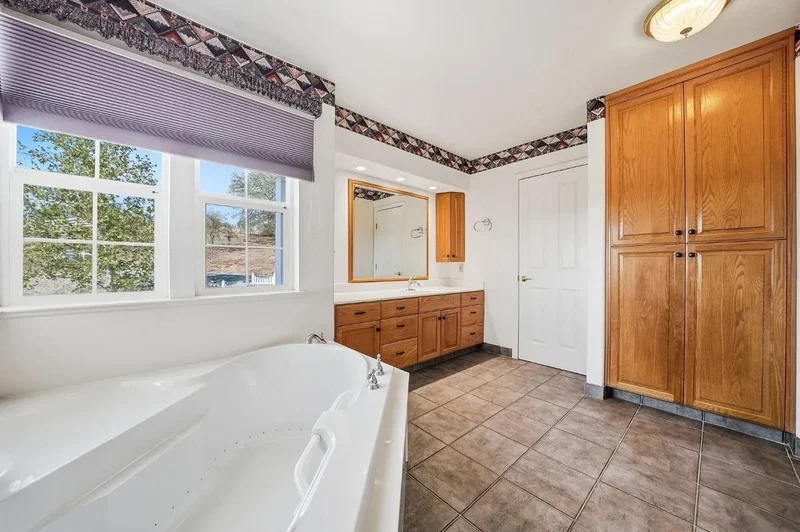 100 Dakota Drive, Valley Springs, CA 95252, Valley Springs, California, United States. - Photo 89