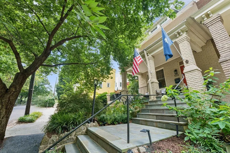 3512 30th Street NW, Washington, DC 20008, Washington, District of Columbia, United States. - Photo 37