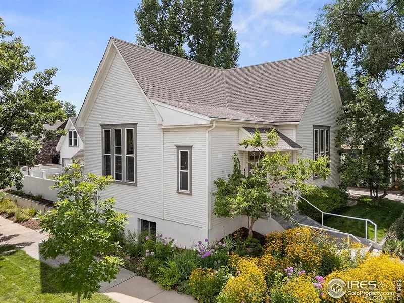Single Family Residence in Fort Collins