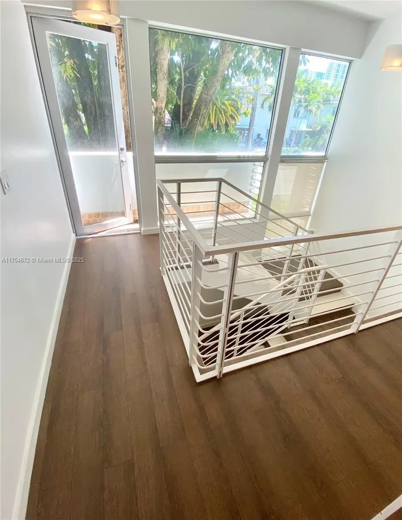 1600 Michigan Ave 8, Miami Beach, Florida, United States. - Photo 22