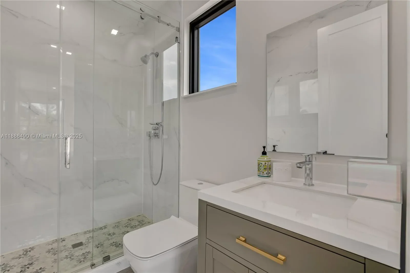 8826 Froude Ave, Bal Harbour, Florida, United States. - Photo 28