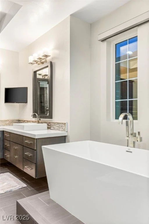 6294 Magnifico Circle, Las Vegas, Nevada, United States. - Photo 32