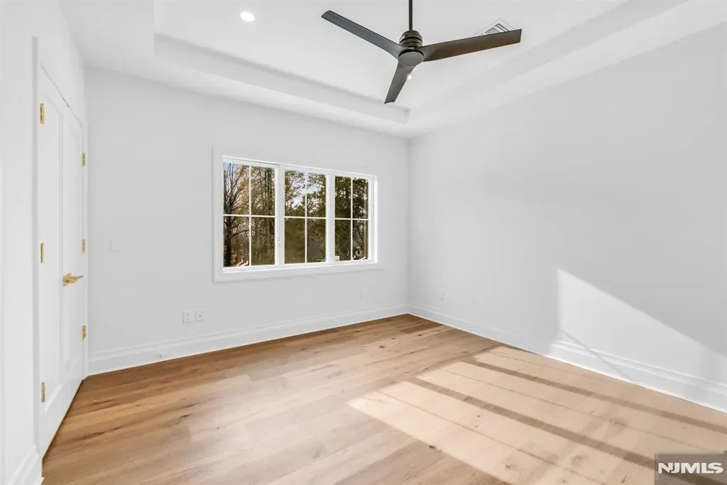 121 Jacquelin Avenue, Ho-Ho-Kus, New Jersey, United States. - Photo 25