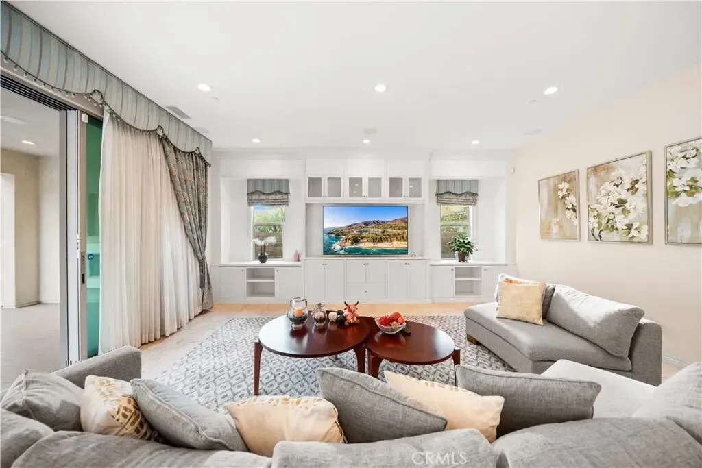 878 N Landa, Brea, California, United States. - Photo 6