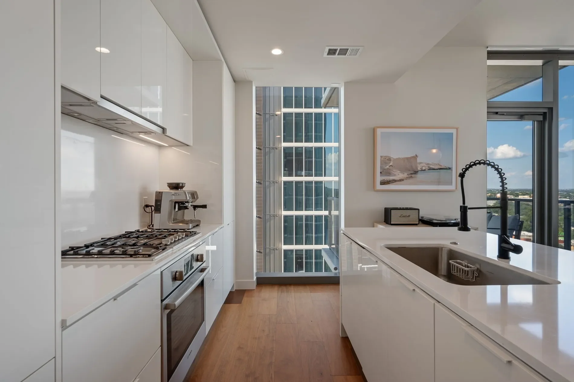 Gallery photo 10